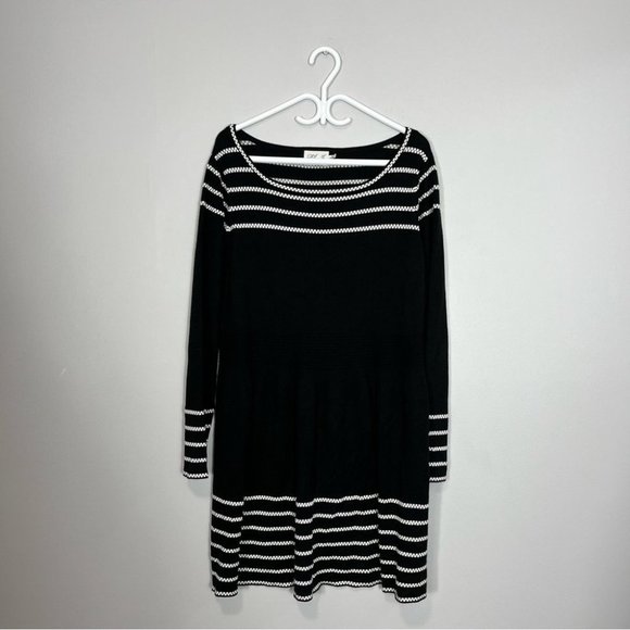 Eliza J Dresses & Skirts - ELIZA J long sleeve knit dress size  XL